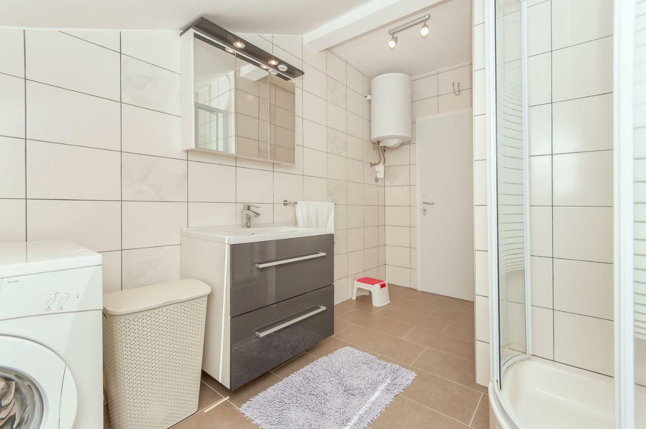 Modern Apartman Duće Kültér fotó